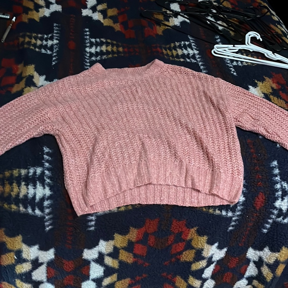 Small pink American eagle sweater